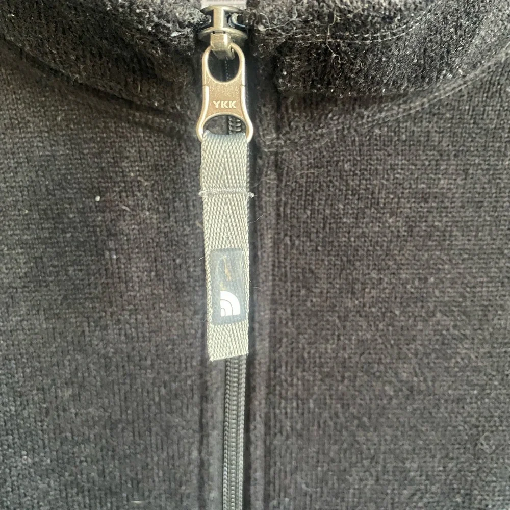 The North Face Men's Textured Cap Rock Fleece 1/4 Zip Pullover-Size L